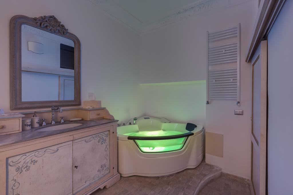 Colonna Suite - Rome Spanish Steps Suite & Spa Екстериор снимка